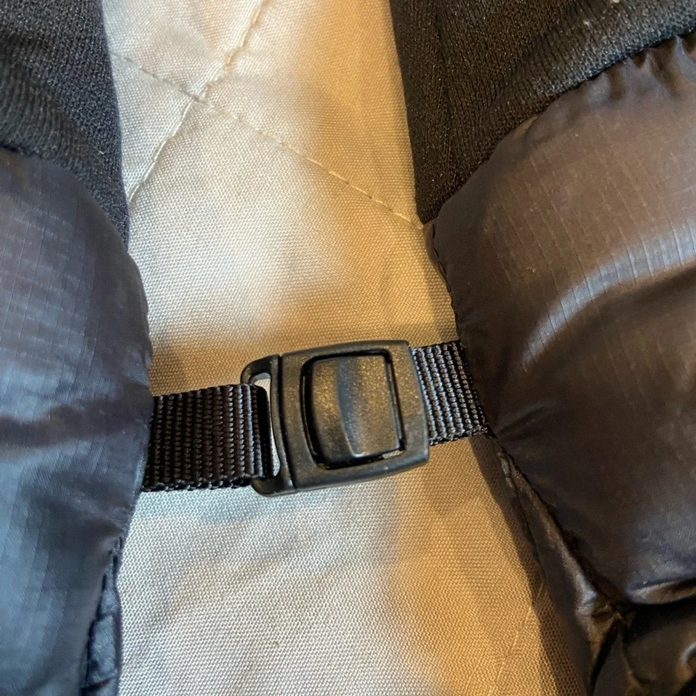 The North Face Women’s Insulated Puffy Mittens